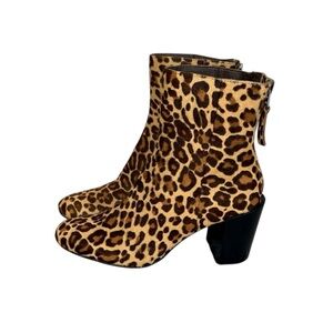 Dolce Vita Cow Hair Leopard 3” Booties Size 6